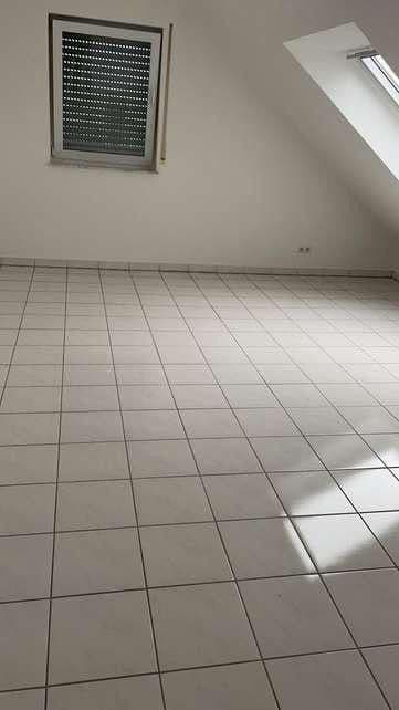 Prenájom kancelárie 90 m², Max-Planck-Str. 11, Alzenau, Bavorsko Prenájom kancelárie 90 m², Max-Planck-Str. 11, Alzenau, Bavorsko