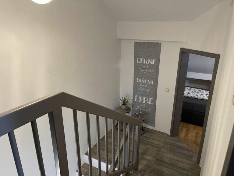 Predaj domu 210 m², pozemek 327 m², Winterbergerstr. 44, Freyung, Bavorsko Predaj domu 210 m², pozemek 327 m², Winterbergerstr. 44, Freyung, Bavorsko