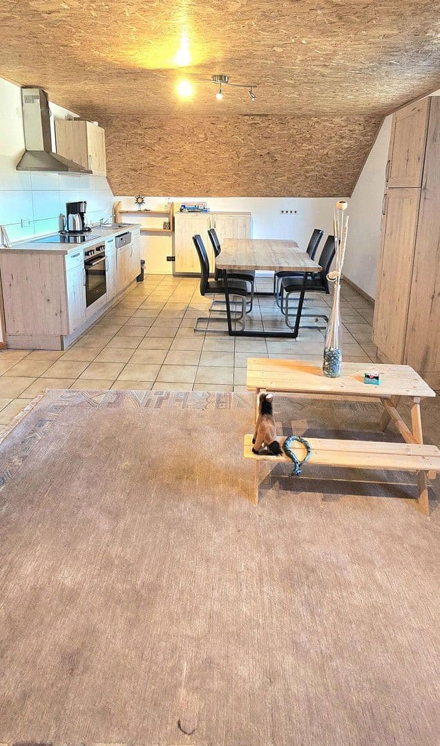 Predaj domu 300 m², pozemek 1.200 m², Breitenheim, Porýnie-Falcko Predaj domu 300 m², pozemek 1.200 m², Breitenheim, Porýnie-Falcko