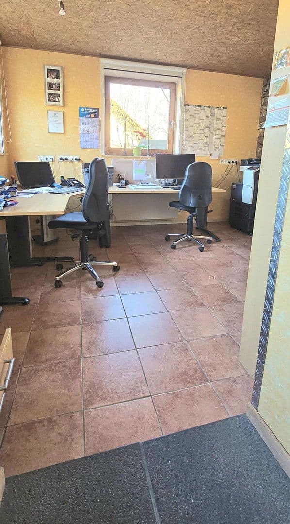 Predaj domu 300 m², pozemek 1.200 m², Breitenheim, Porýnie-Falcko Predaj domu 300 m², pozemek 1.200 m², Breitenheim, Porýnie-Falcko