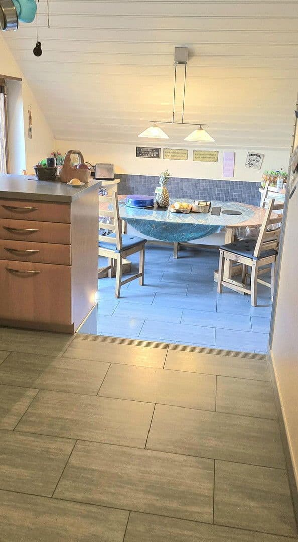 Predaj domu 300 m², pozemek 1.200 m², Breitenheim, Porýnie-Falcko Predaj domu 300 m², pozemek 1.200 m², Breitenheim, Porýnie-Falcko