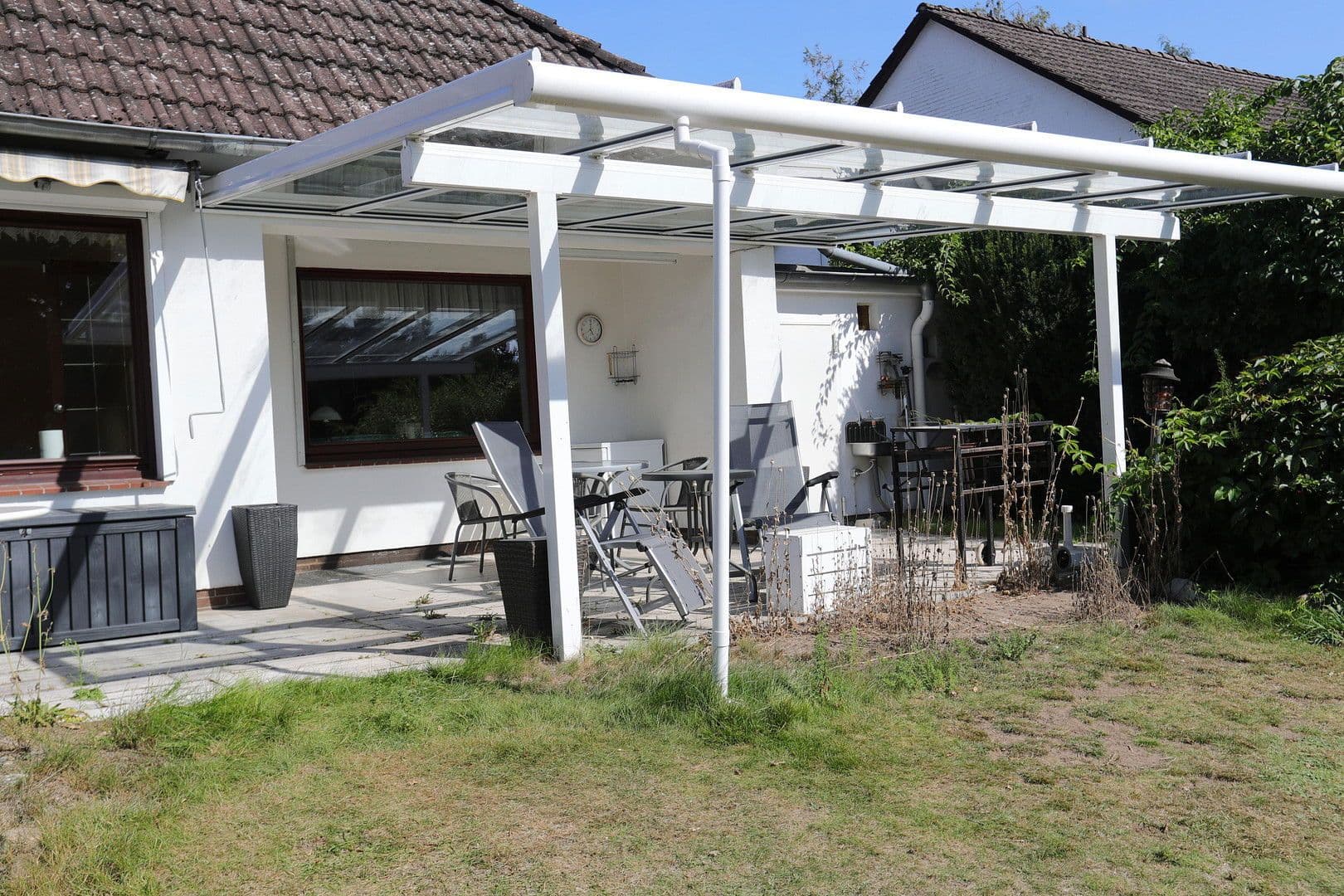 Predaj domu 159 m², pozemek 915 m², Elsternstieg 3, Burgdorf, Dolné Sasko Predaj domu 159 m², pozemek 915 m², Elsternstieg 3, Burgdorf, Dolné Sasko