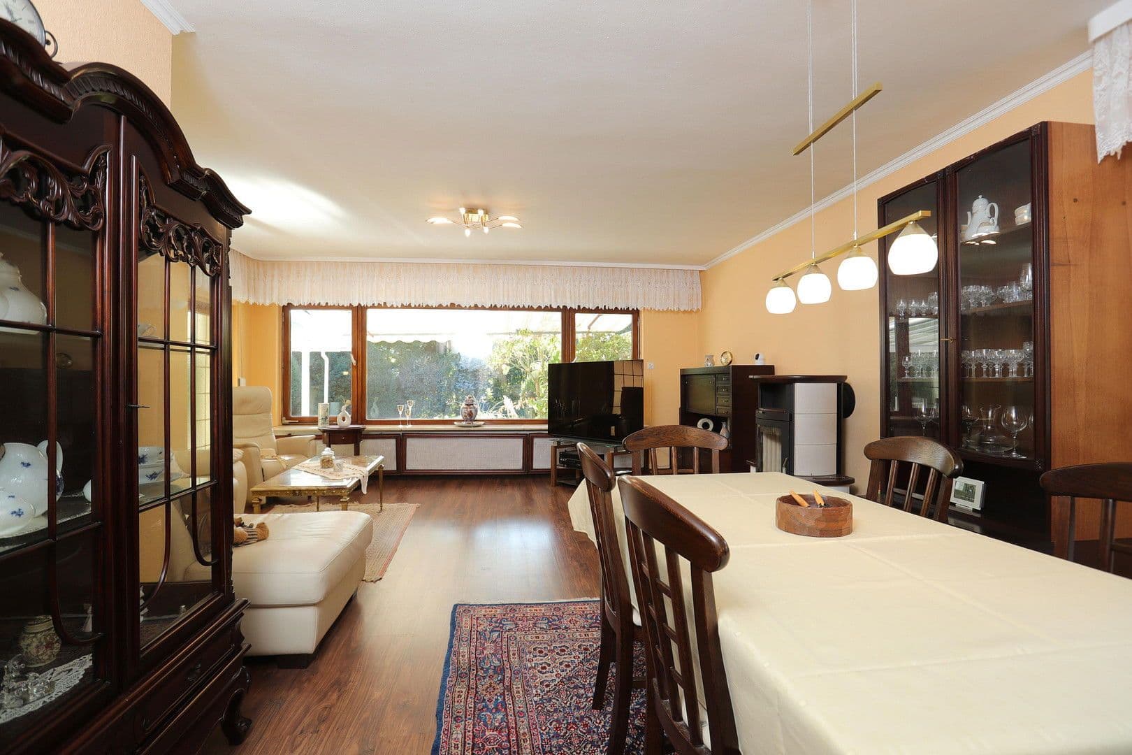 Predaj domu 159 m², pozemek 915 m², Elsternstieg 3, Burgdorf, Dolné Sasko Predaj domu 159 m², pozemek 915 m², Elsternstieg 3, Burgdorf, Dolné Sasko