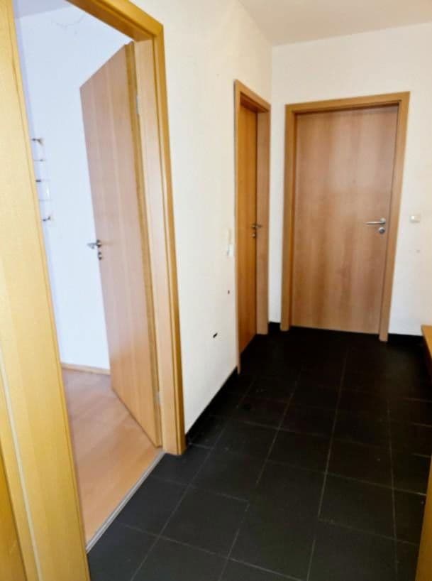 Prenájom domu 140 m², pozemek 220 m², Leverkusen, Severné Porýnie - Westfálsko Prenájom domu 140 m², pozemek 220 m², Leverkusen, Severné Porýnie - Westfálsko