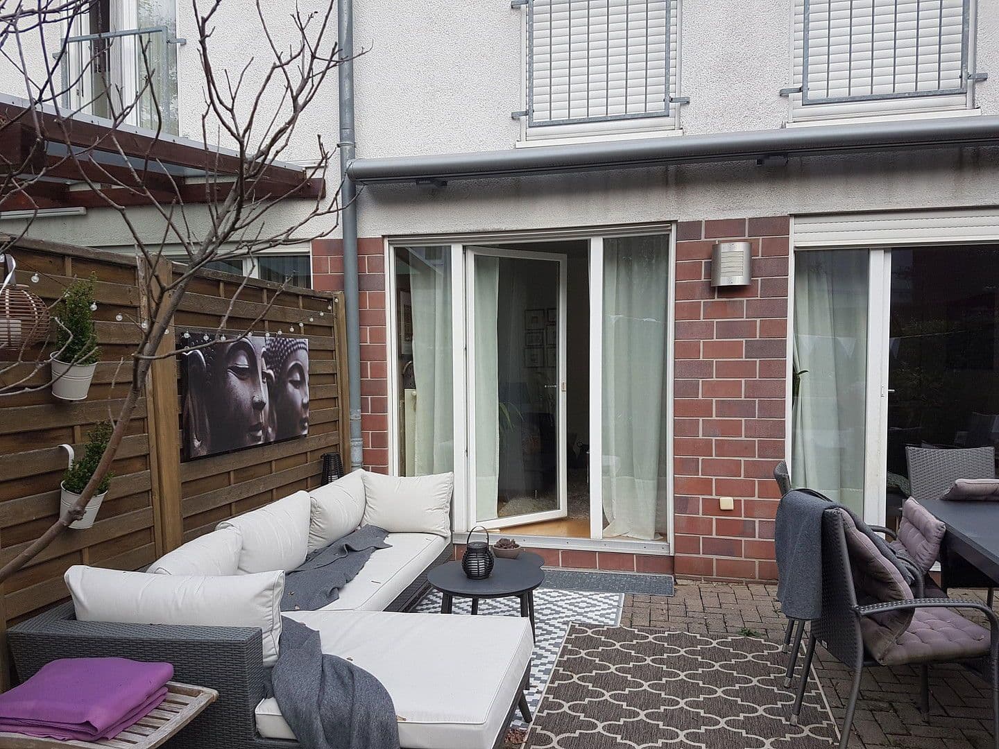 Prenájom domu 140 m², pozemek 220 m², Leverkusen, Severné Porýnie - Westfálsko Prenájom domu 140 m², pozemek 220 m², Leverkusen, Severné Porýnie - Westfálsko