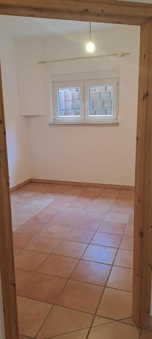 Predaj domu 211 m², pozemek 311 m², Freyburger Allee 16, Nierstein, Porýnie-Falcko Predaj domu 211 m², pozemek 311 m², Freyburger Allee 16, Nierstein, Porýnie-Falcko