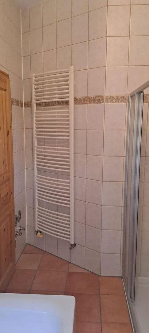 Predaj domu 211 m², pozemek 311 m², Freyburger Allee 16, Nierstein, Porýnie-Falcko Predaj domu 211 m², pozemek 311 m², Freyburger Allee 16, Nierstein, Porýnie-Falcko