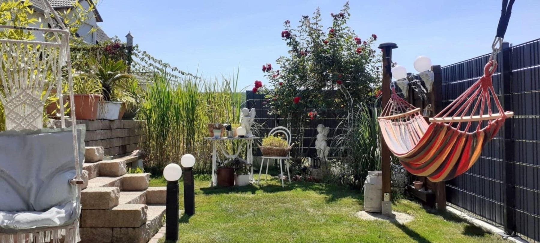 Predaj domu 211 m², pozemek 311 m², Freyburger Allee 16, Nierstein, Porýnie-Falcko Predaj domu 211 m², pozemek 311 m², Freyburger Allee 16, Nierstein, Porýnie-Falcko