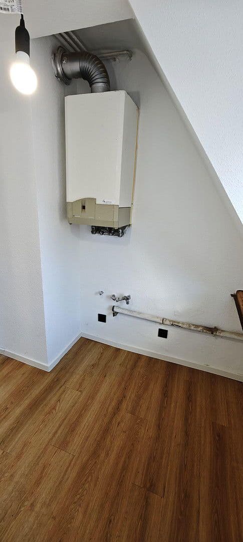 Prenájom bytu 3-izbový 60 m², Eybacher Straße 11/1, Stuttgart-Wangen, Bádensko-Wurttembersko Prenájom bytu 3-izbový 60 m², Eybacher Straße 11/1, Stuttgart-Wangen, Bádensko-Wurttembersko