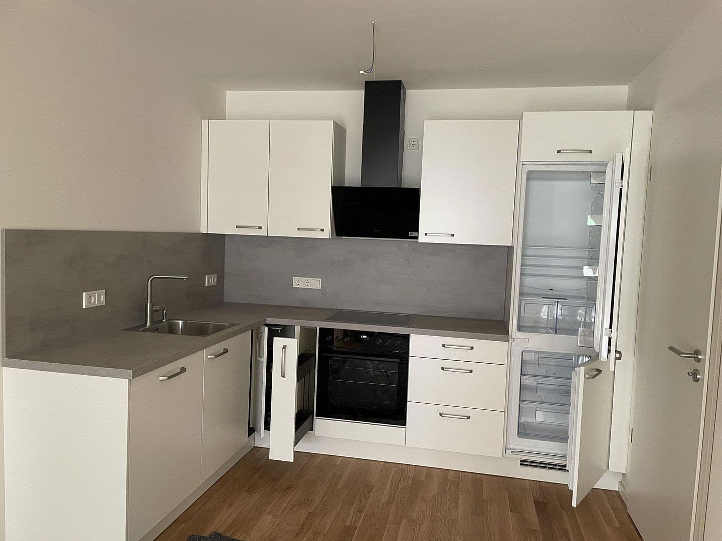Prenájom bytu 2-izbový 59 m², Goldina-Hirschberg-Straße 3, Frankfurt am Main, Hesensko Prenájom bytu 2-izbový 59 m², Goldina-Hirschberg-Straße 3, Frankfurt am Main, Hesensko