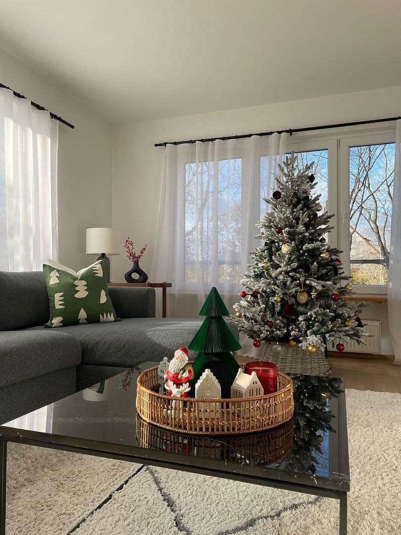 Prenájom bytu 3-izbový 94 m², Nürnberg, Bavorsko Prenájom bytu 3-izbový 94 m², Nürnberg, Bavorsko