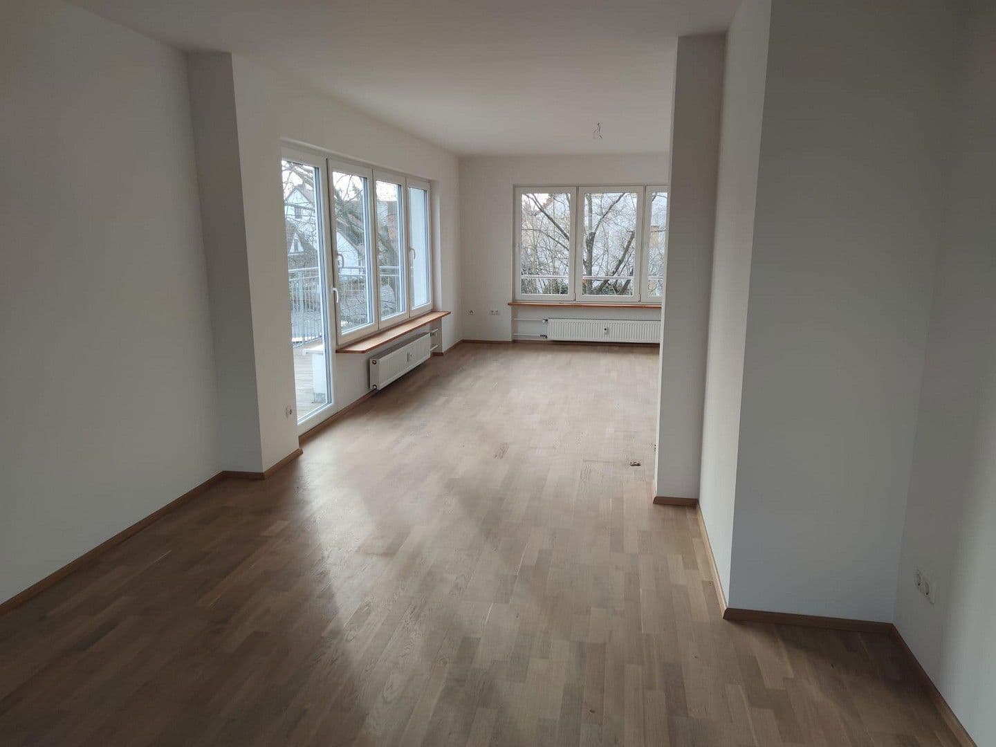 Prenájom bytu 3-izbový 94 m², Nürnberg, Bavorsko Prenájom bytu 3-izbový 94 m², Nürnberg, Bavorsko