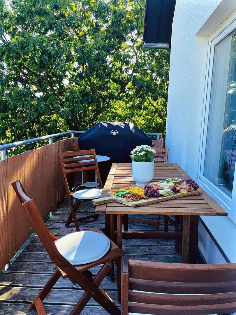 Prenájom bytu 3-izbový 94 m², Nürnberg, Bavorsko Prenájom bytu 3-izbový 94 m², Nürnberg, Bavorsko