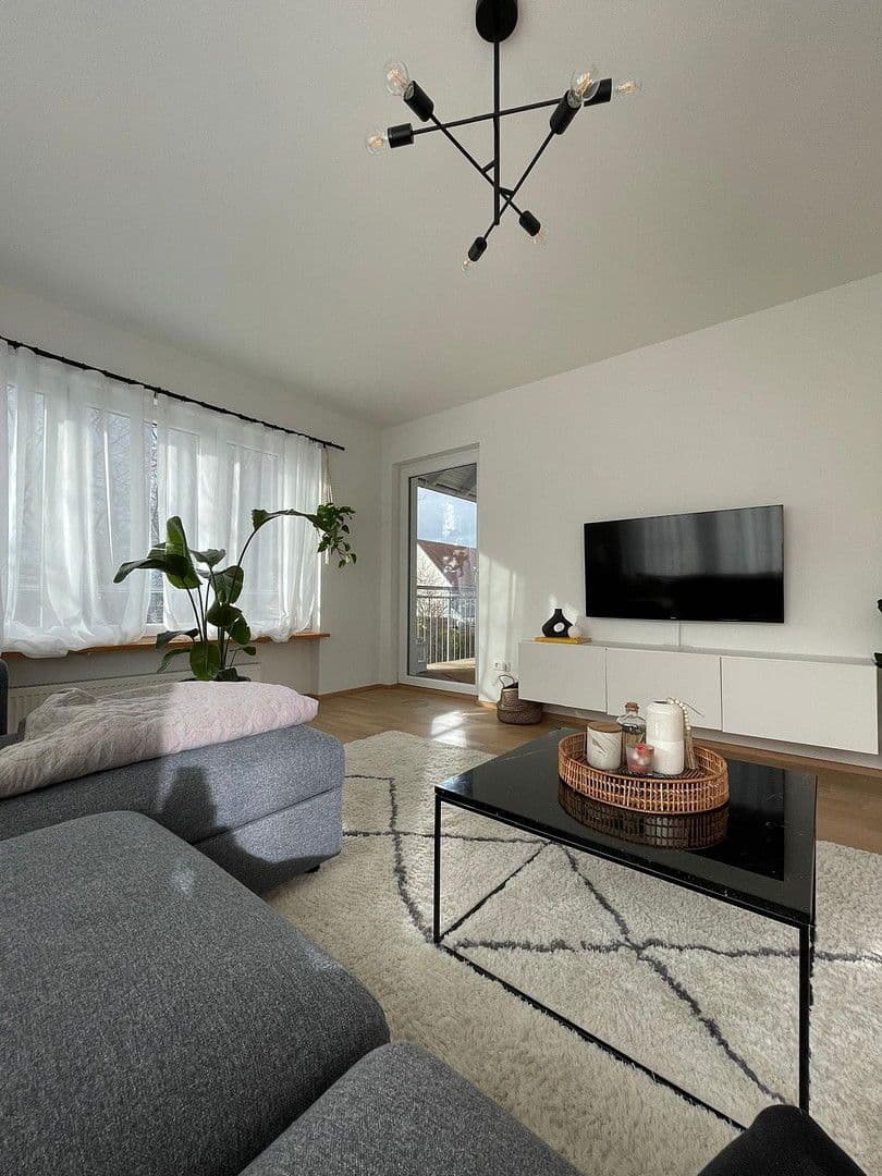 Prenájom bytu 3-izbový 94 m², Nürnberg, Bavorsko Prenájom bytu 3-izbový 94 m², Nürnberg, Bavorsko