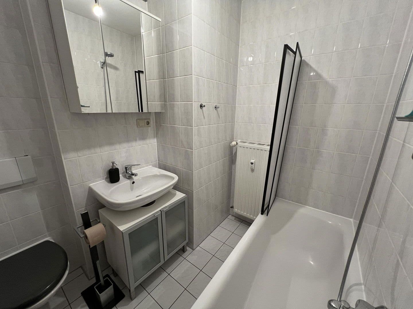 Prenájom bytu 3-izbový 87 m², Barbarossastraße 86, Chemnitz, Sasko Prenájom bytu 3-izbový 87 m², Barbarossastraße 86, Chemnitz, Sasko