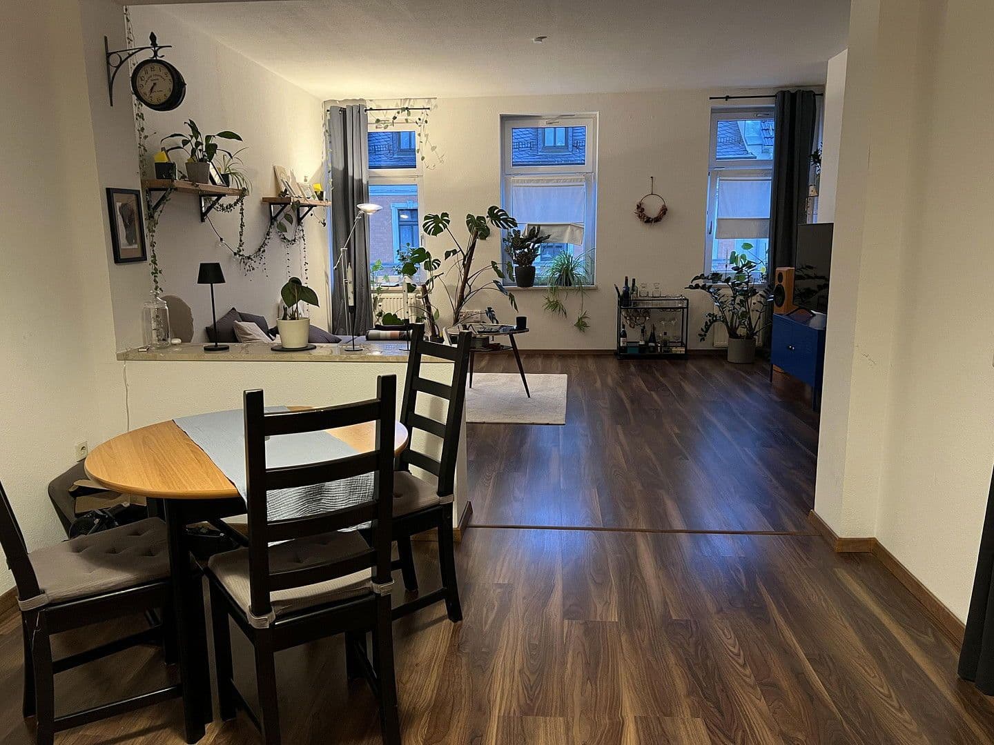 Prenájom bytu 3-izbový 87 m², Barbarossastraße 86, Chemnitz, Sasko Prenájom bytu 3-izbový 87 m², Barbarossastraße 86, Chemnitz, Sasko