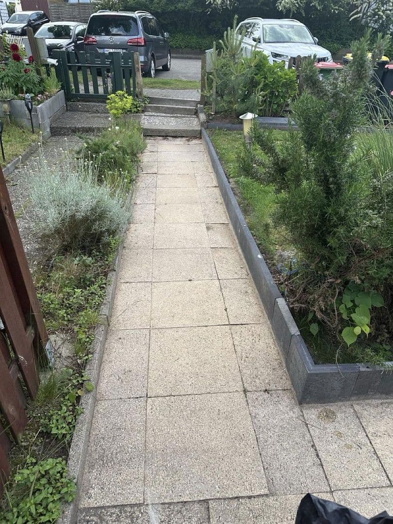 Predaj domu 77 m², pozemek 325 m², Vagel-Griep-Platz 5, Hamburg-Eißendorf, Hamburg Predaj domu 77 m², pozemek 325 m², Vagel-Griep-Platz 5, Hamburg-Eißendorf, Hamburg