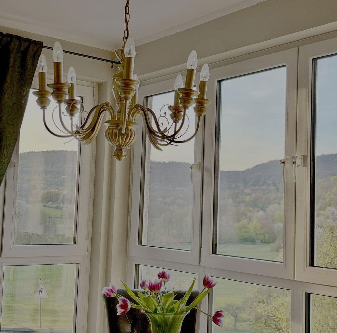 Predaj domu 211 m², pozemek 240 m², Königstein im Taunus, Hesensko Predaj domu 211 m², pozemek 240 m², Königstein im Taunus, Hesensko