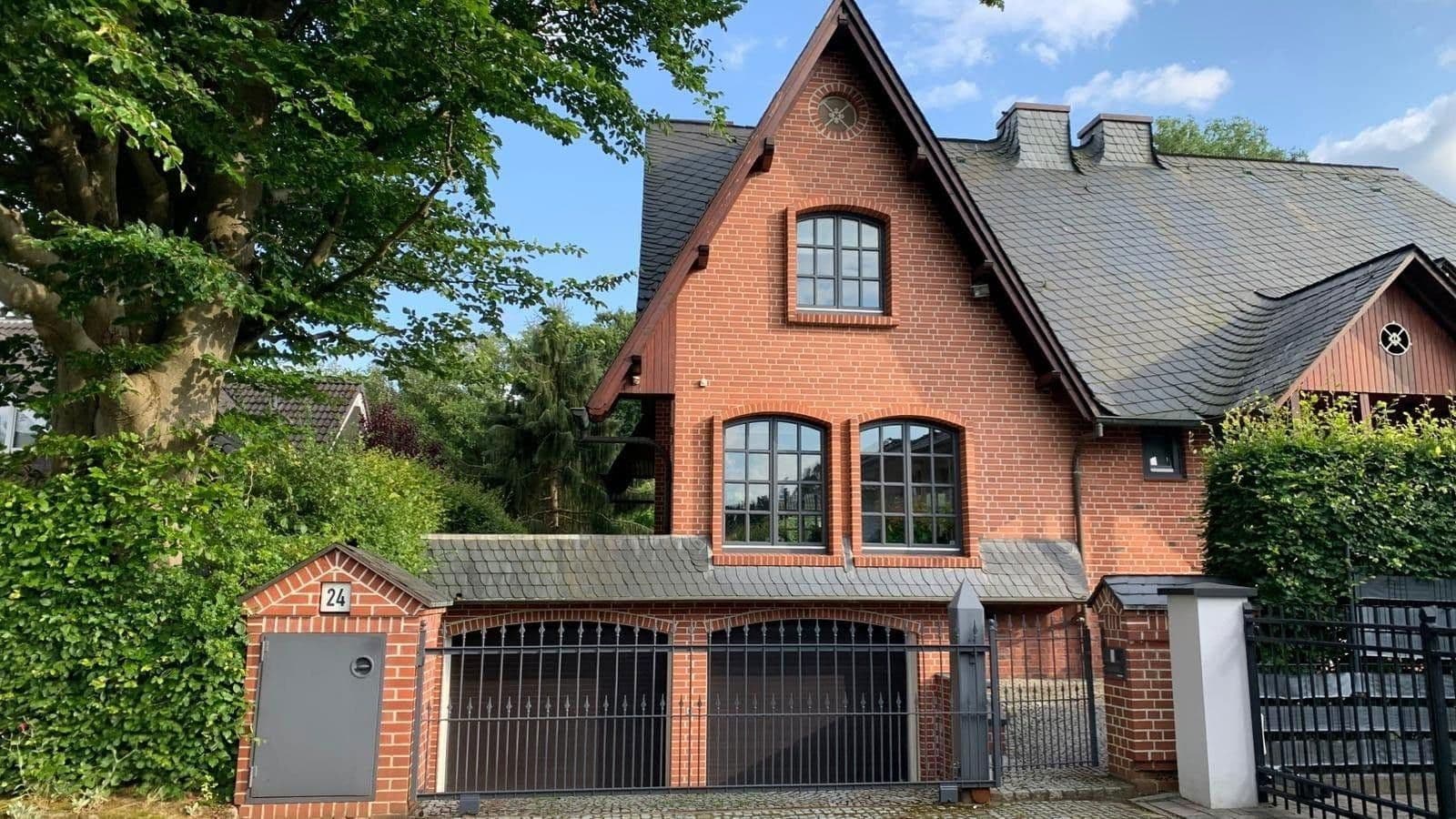 Predaj domu 195 m², pozemek 1.487 m², Ilenwisch 24, Hamburg, Hamburg Predaj domu 195 m², pozemek 1.487 m², Ilenwisch 24, Hamburg, Hamburg