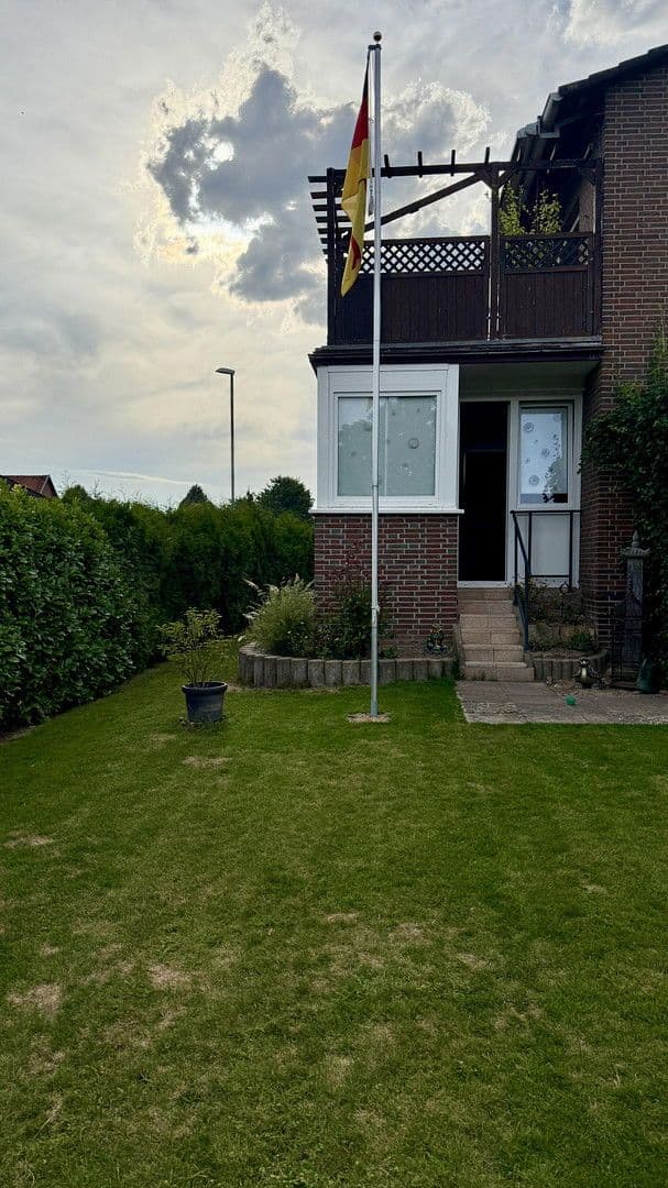 Predaj bytu 4-izbový 108 m², Lüdersfeld, Dolné Sasko Predaj bytu 4-izbový 108 m², Lüdersfeld, Dolné Sasko