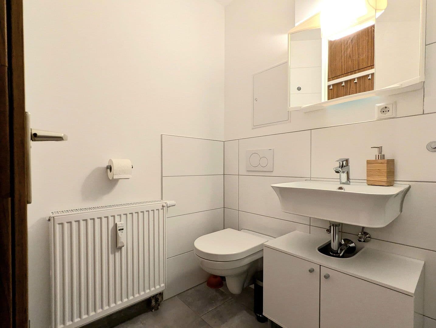 Prenájom bytu 2-izbový 50 m², Heidelberg, Bádensko-Wurttembersko Prenájom bytu 2-izbový 50 m², Heidelberg, Bádensko-Wurttembersko