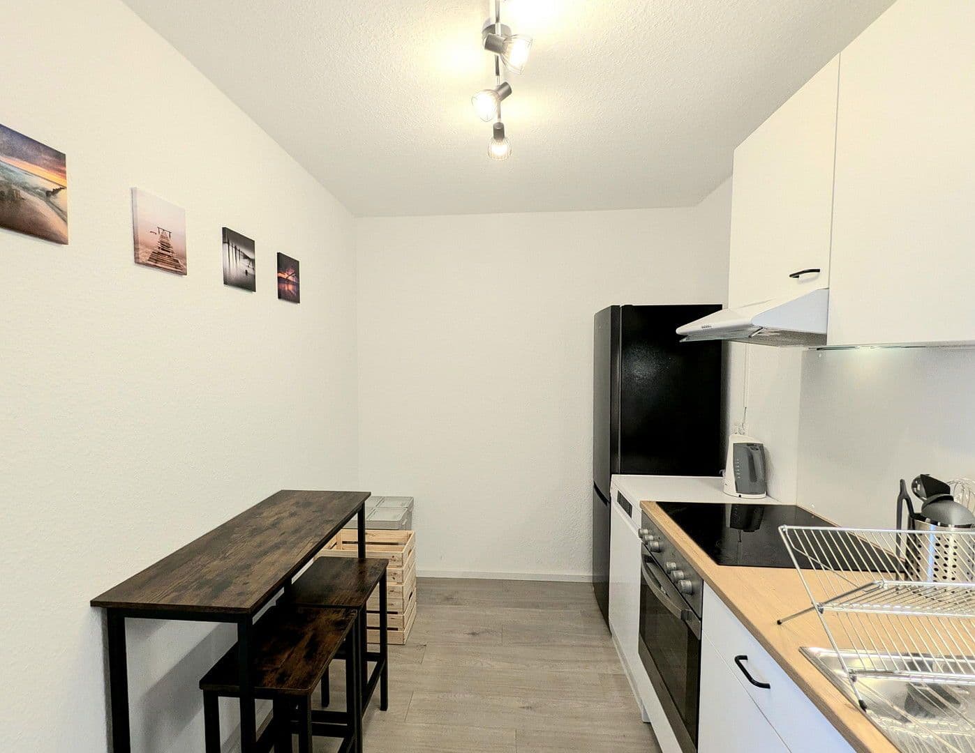 Prenájom bytu 2-izbový 50 m², Heidelberg, Bádensko-Wurttembersko Prenájom bytu 2-izbový 50 m², Heidelberg, Bádensko-Wurttembersko