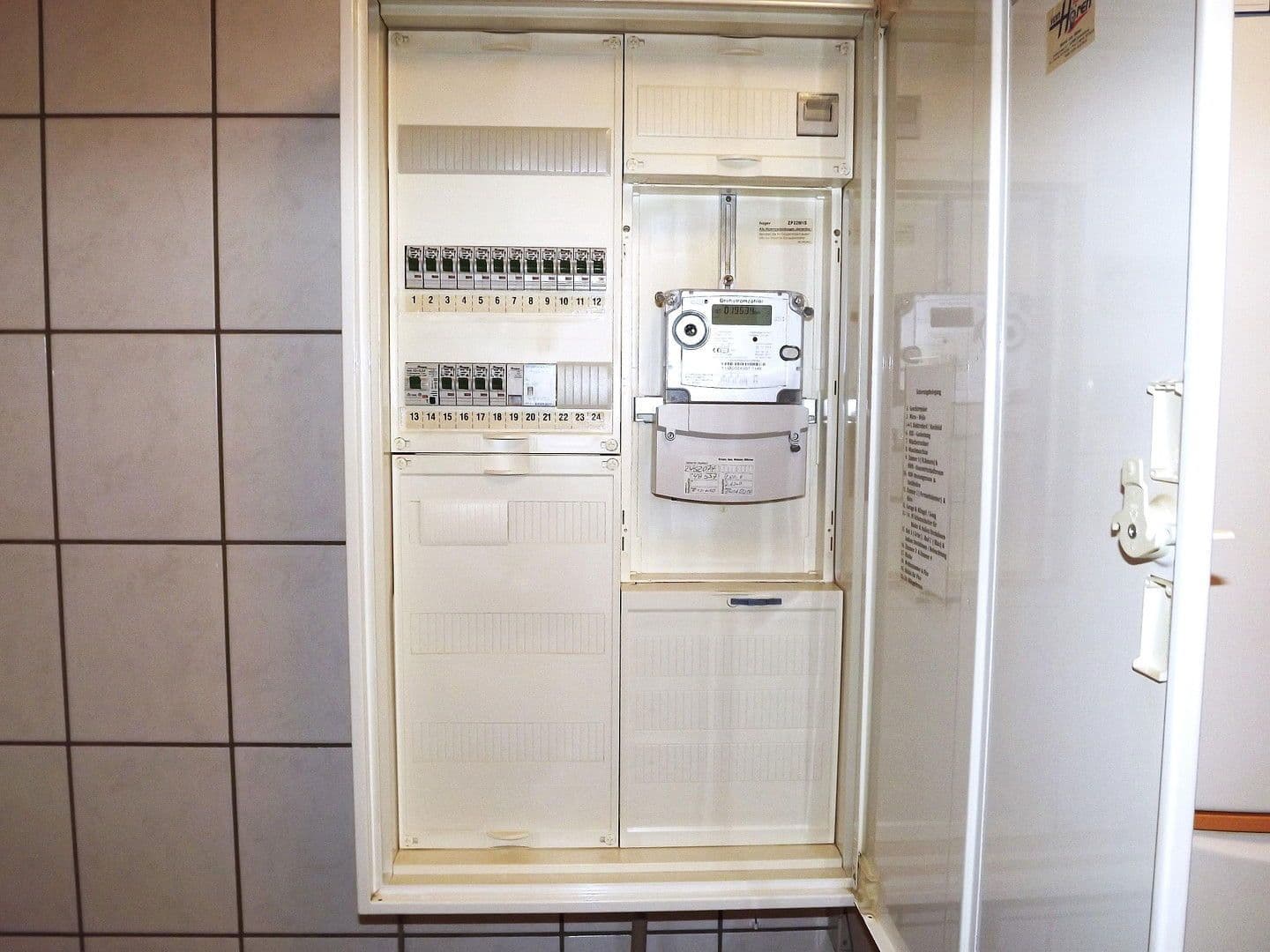 Predaj domu 150 m², pozemek 1.395 m², Nieby 3.a, Böel, Šlezvicko-Holštajnsko Predaj domu 150 m², pozemek 1.395 m², Nieby 3.a, Böel, Šlezvicko-Holštajnsko