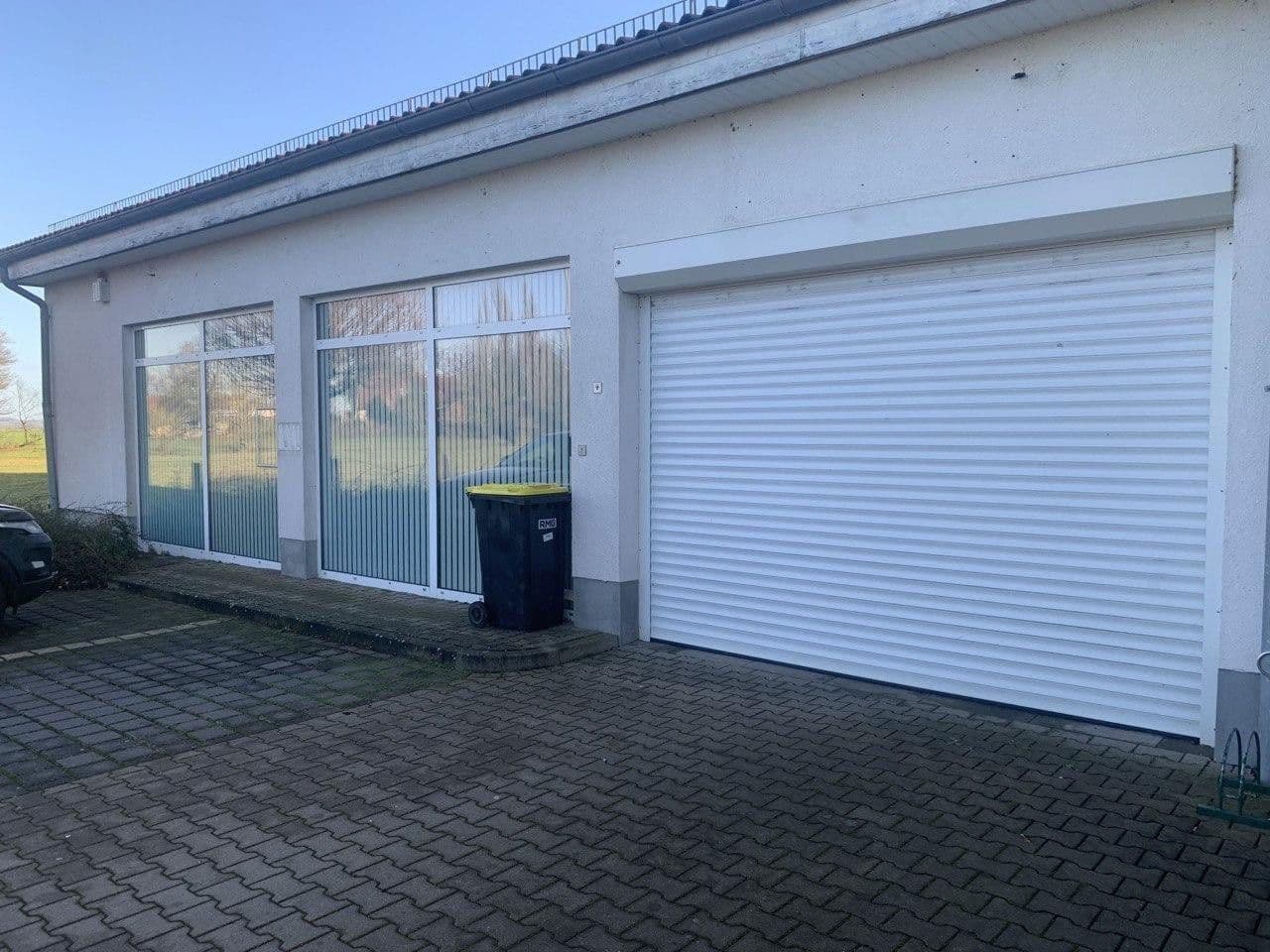 Prenájom nebytového priestoru 6.000 m², Niedernwöhren, Dolné Sasko Prenájom nebytového priestoru 6.000 m², Niedernwöhren, Dolné Sasko