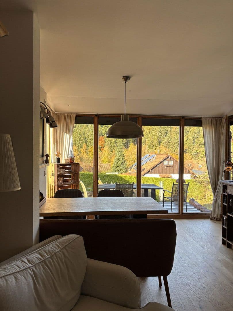 Predaj domu 120 m², pozemek 600 m², Vohenstrauß, Bavorsko Predaj domu 120 m², pozemek 600 m², Vohenstrauß, Bavorsko