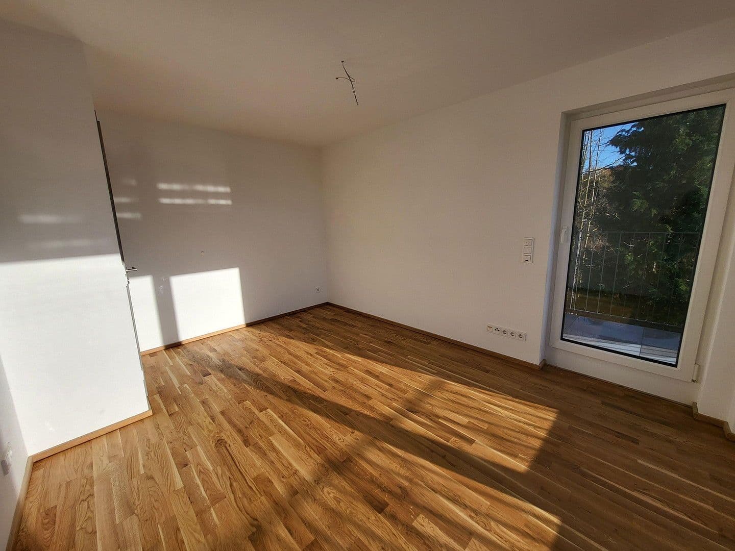 Prenájom bytu 4-izbový 136 m², Kehrstraße 8b, Göttingen, Dolné Sasko Prenájom bytu 4-izbový 136 m², Kehrstraße 8b, Göttingen, Dolné Sasko