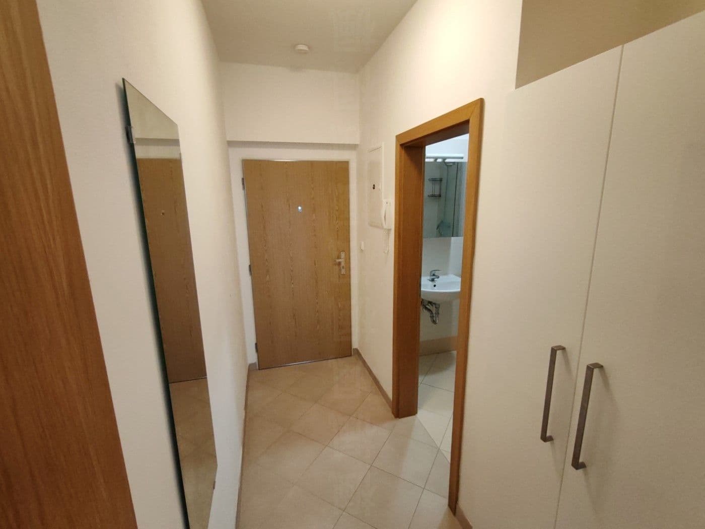 Predaj bytu 1-izbový 29 m², Hornoměcholupská, Praha, Praha Predaj bytu 1-izbový 29 m², Hornoměcholupská, Praha, Praha