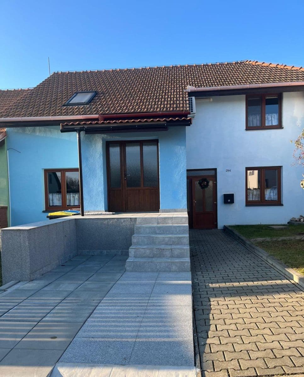 Prenájom bytu 70 m², Újezd II., Kobeřice u Brna, Jihomoravský kraj Prenájom bytu 70 m², Újezd II., Kobeřice u Brna, Jihomoravský kraj