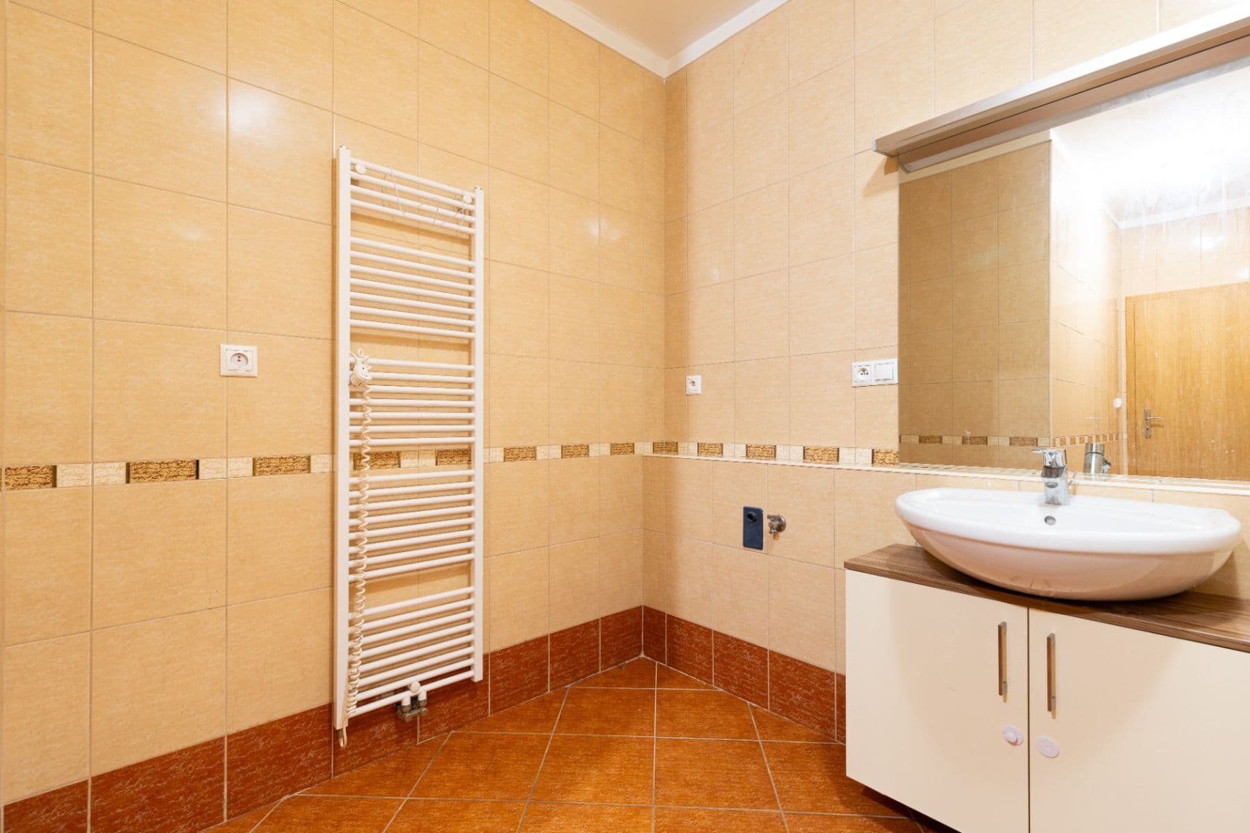 Prenájom bytu 2-izbový 63 m², Šátalská, Praha, Praha Prenájom bytu 2-izbový 63 m², Šátalská, Praha, Praha