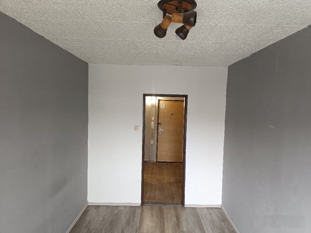 Prenájom bytu 2-izbový 43 m², Za GZ, Loděnice, Středočeský kraj Prenájom bytu 2-izbový 43 m², Za GZ, Loděnice, Středočeský kraj