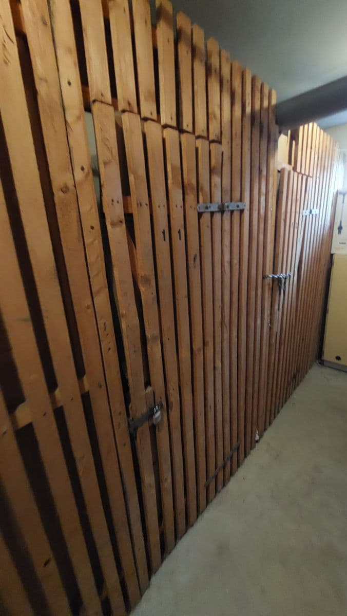 Prenájom bytu 2-izbový 63 m², Vikova, Slaný, Středočeský kraj Prenájom bytu 2-izbový 63 m², Vikova, Slaný, Středočeský kraj