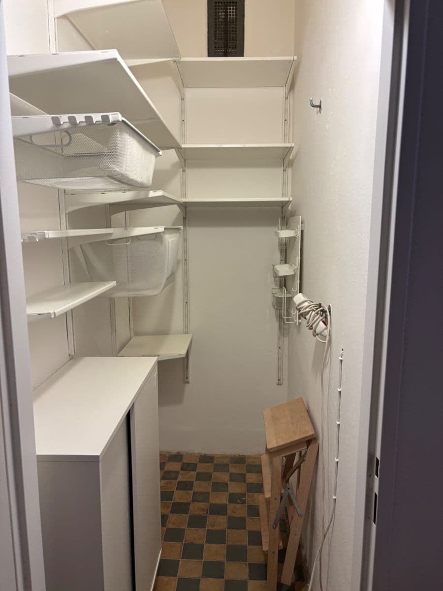 Prenájom bytu 2-izbový 70 m², Musílkova, Praha, Praha Prenájom bytu 2-izbový 70 m², Musílkova, Praha, Praha