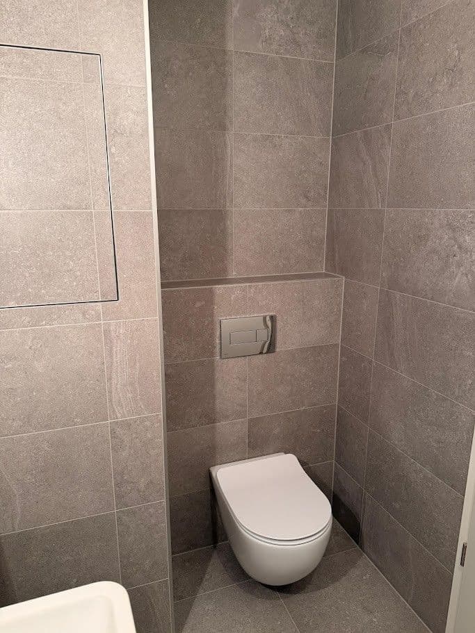 Prenájom bytu 1-izbový 30 m², Českobrodská, Praha, Praha Prenájom bytu 1-izbový 30 m², Českobrodská, Praha, Praha