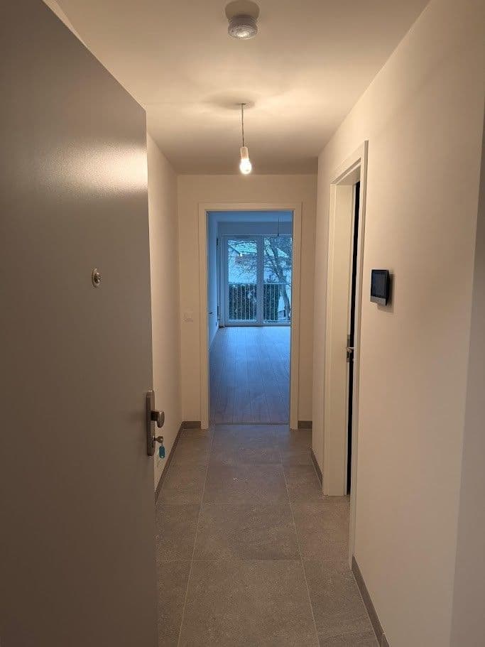 Prenájom bytu 1-izbový 30 m², Českobrodská, Praha, Praha Prenájom bytu 1-izbový 30 m², Českobrodská, Praha, Praha