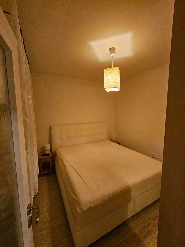 Prenájom bytu 2-izbový 37 m², V Honech, Klecany, Středočeský kraj Prenájom bytu 2-izbový 37 m², V Honech, Klecany, Středočeský kraj