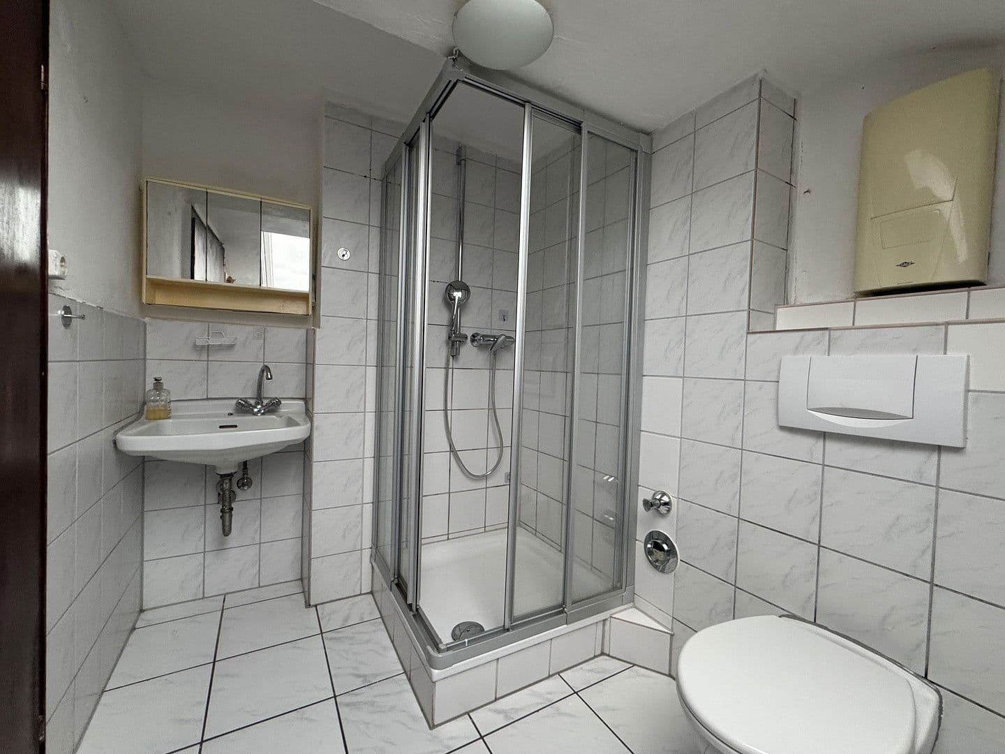 Prenájom bytu 4-izbový 78 m², Strassen 69-71, Bergisch Gladbach, Severné Porýnie - Westfálsko Prenájom bytu 4-izbový 78 m², Strassen 69-71, Bergisch Gladbach, Severné Porýnie - Westfálsko