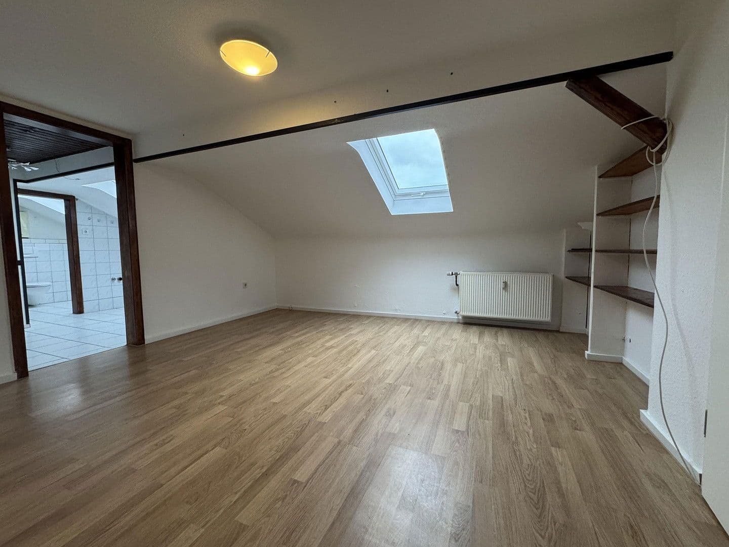 Prenájom bytu 4-izbový 78 m², Strassen 69-71, Bergisch Gladbach, Severné Porýnie - Westfálsko Prenájom bytu 4-izbový 78 m², Strassen 69-71, Bergisch Gladbach, Severné Porýnie - Westfálsko