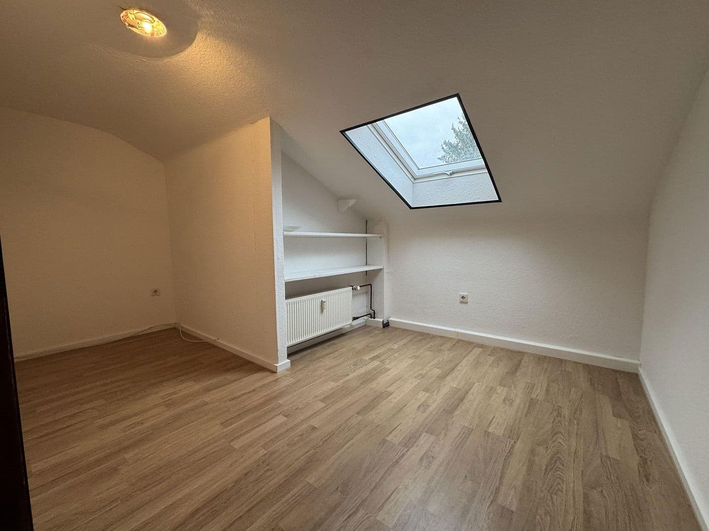 Prenájom bytu 4-izbový 78 m², Strassen 69-71, Bergisch Gladbach, Severné Porýnie - Westfálsko Prenájom bytu 4-izbový 78 m², Strassen 69-71, Bergisch Gladbach, Severné Porýnie - Westfálsko