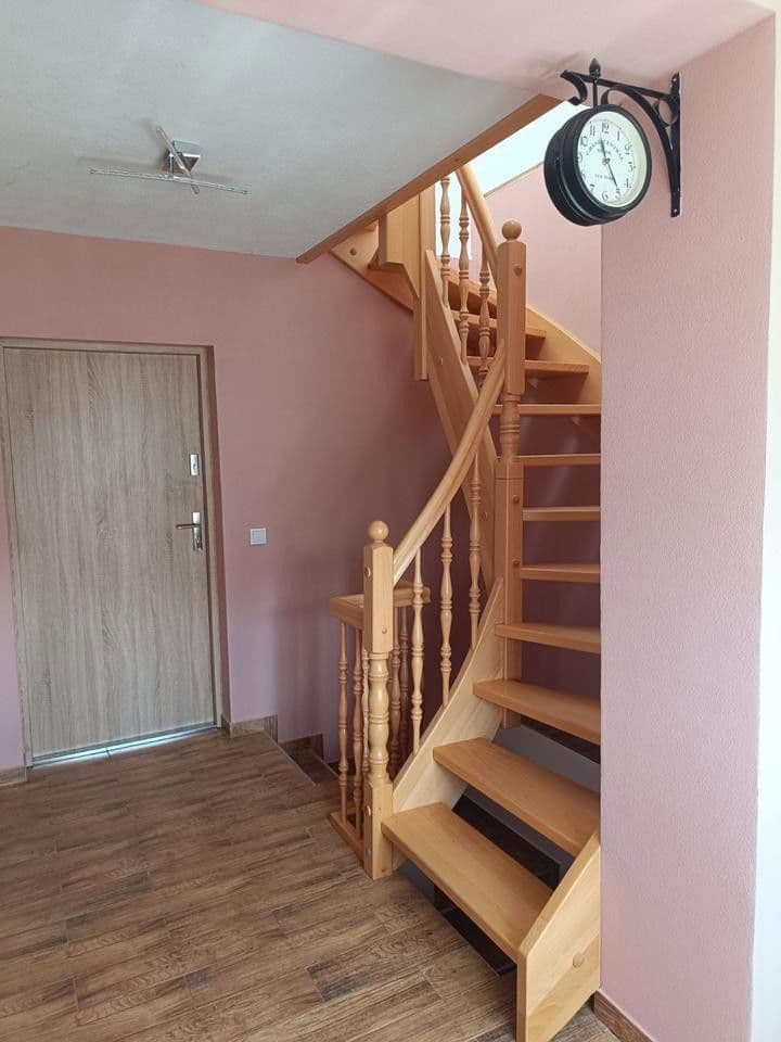 Predaj domu 225 m², pozemek 460 m², St. Egidien, Sasko Predaj domu 225 m², pozemek 460 m², St. Egidien, Sasko