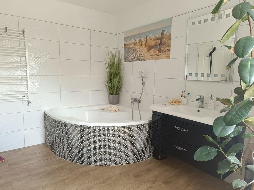 Predaj domu 225 m², pozemek 460 m², St. Egidien, Sasko Predaj domu 225 m², pozemek 460 m², St. Egidien, Sasko