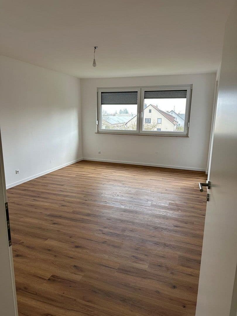 Predaj bytu 3-izbový 89 m², Laichingen, Bádensko-Wurttembersko Predaj bytu 3-izbový 89 m², Laichingen, Bádensko-Wurttembersko