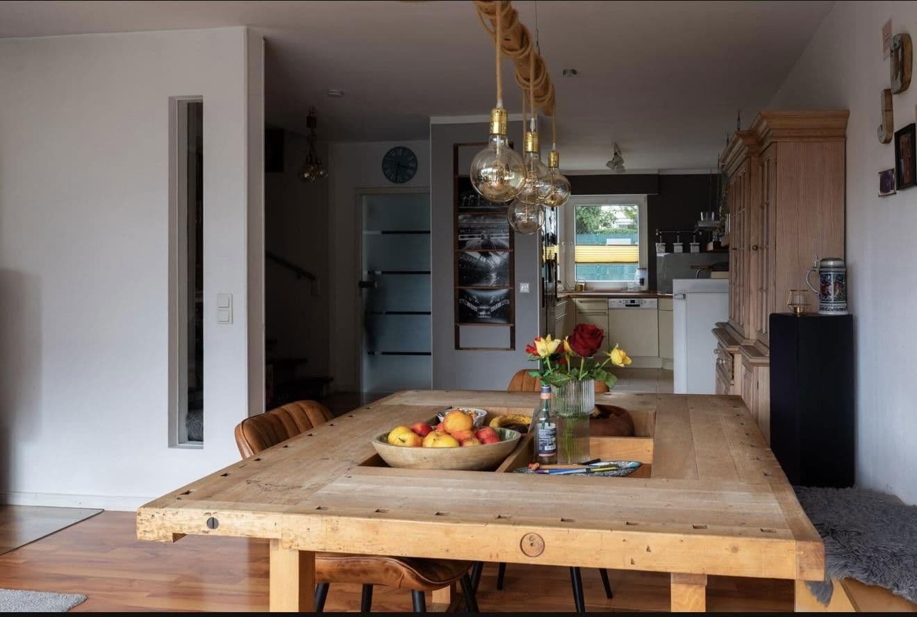 Predaj domu 118 m², pozemek 240 m², Wuppertal, Severné Porýnie - Westfálsko Predaj domu 118 m², pozemek 240 m², Wuppertal, Severné Porýnie - Westfálsko