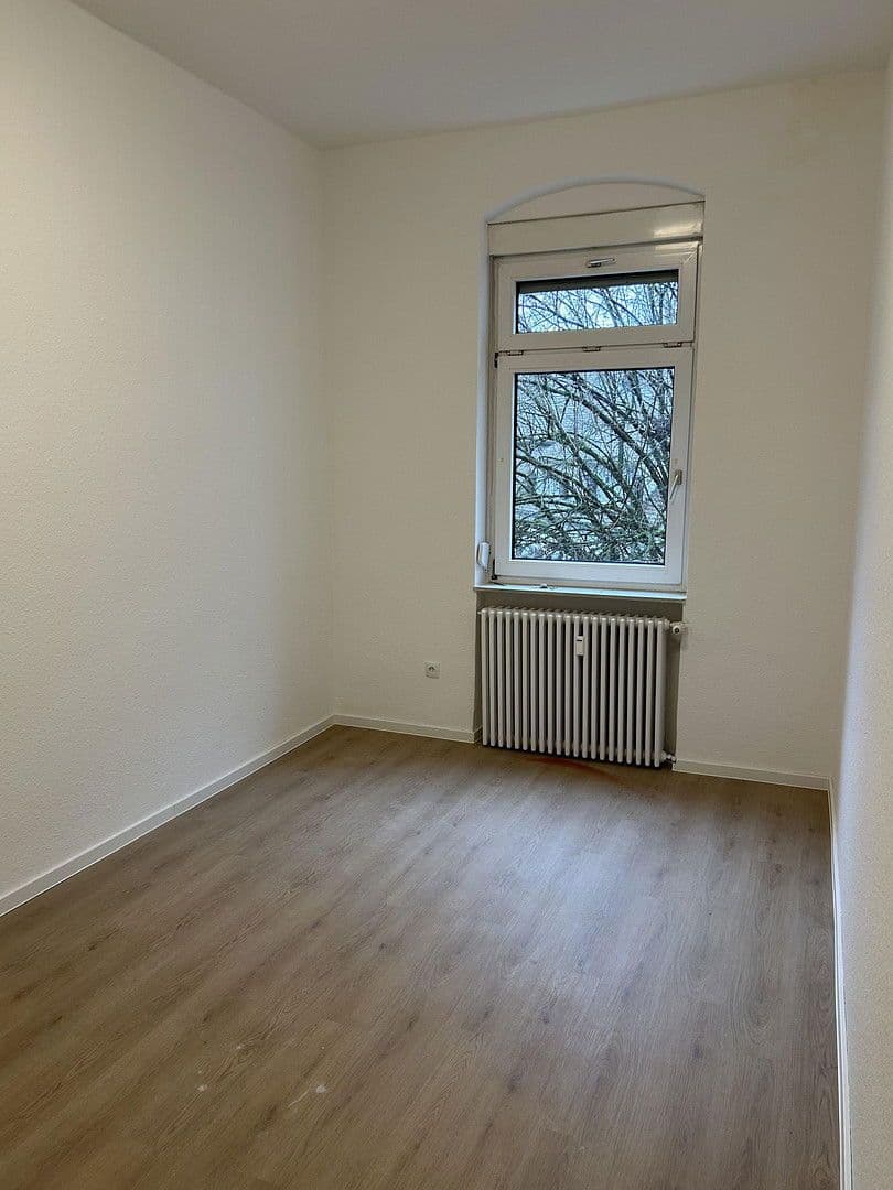Predaj bytu 4-izbový 93 m², Rheinfeldstraße 67, Ludwigshafen, Porýnie-Falcko Predaj bytu 4-izbový 93 m², Rheinfeldstraße 67, Ludwigshafen, Porýnie-Falcko