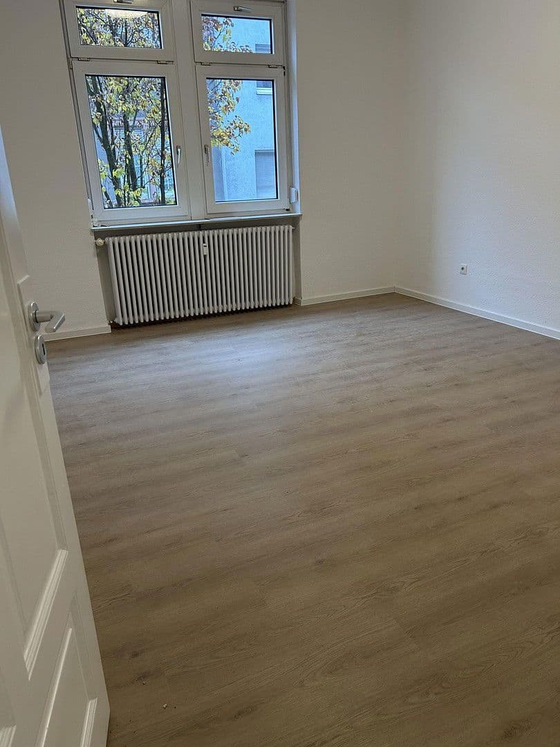 Predaj bytu 4-izbový 93 m², Rheinfeldstraße 67, Ludwigshafen, Porýnie-Falcko Predaj bytu 4-izbový 93 m², Rheinfeldstraße 67, Ludwigshafen, Porýnie-Falcko
