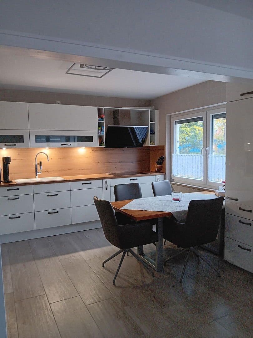 Predaj domu 90 m², pozemek 600 m², Weener, Dolné Sasko Predaj domu 90 m², pozemek 600 m², Weener, Dolné Sasko