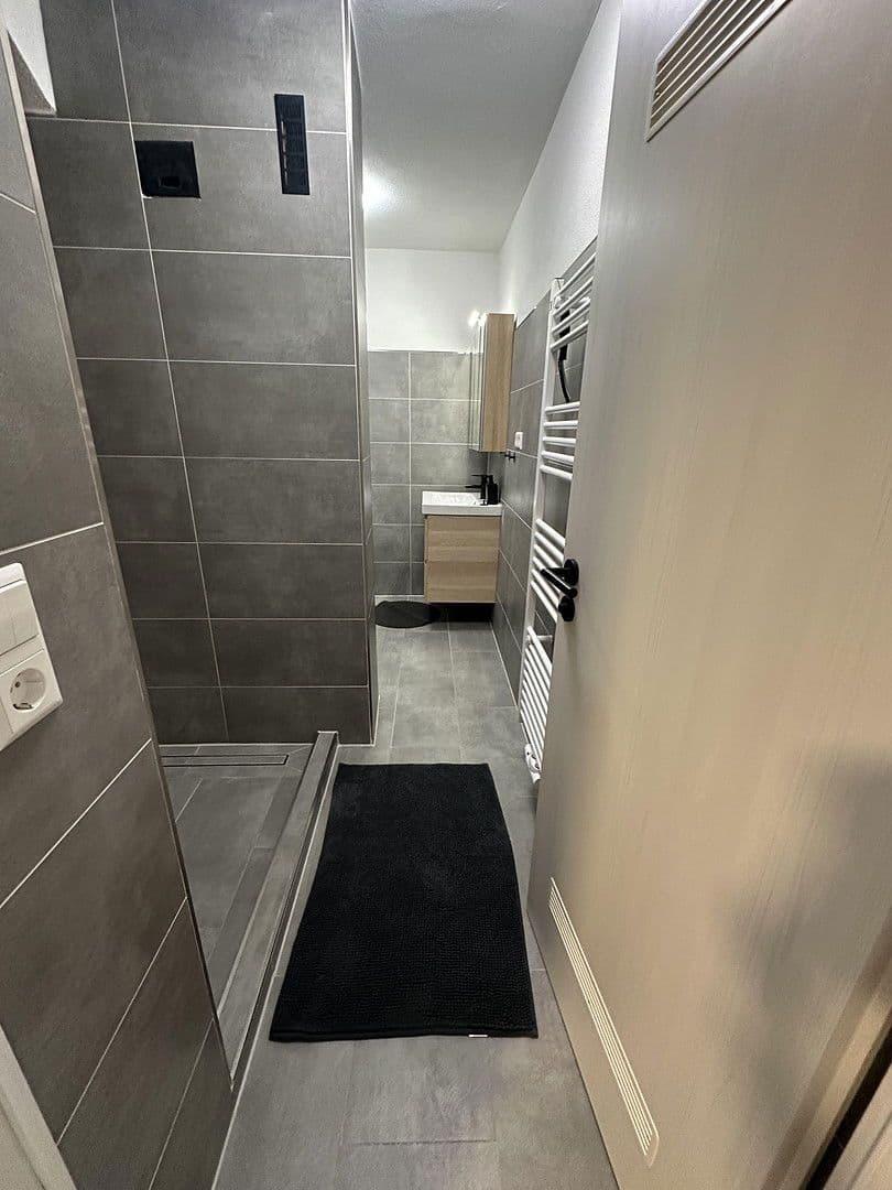 Prenájom bytu 20 m², Münster/ Stuttgart, Bádensko-Wurttembersko Prenájom bytu 20 m², Münster/ Stuttgart, Bádensko-Wurttembersko